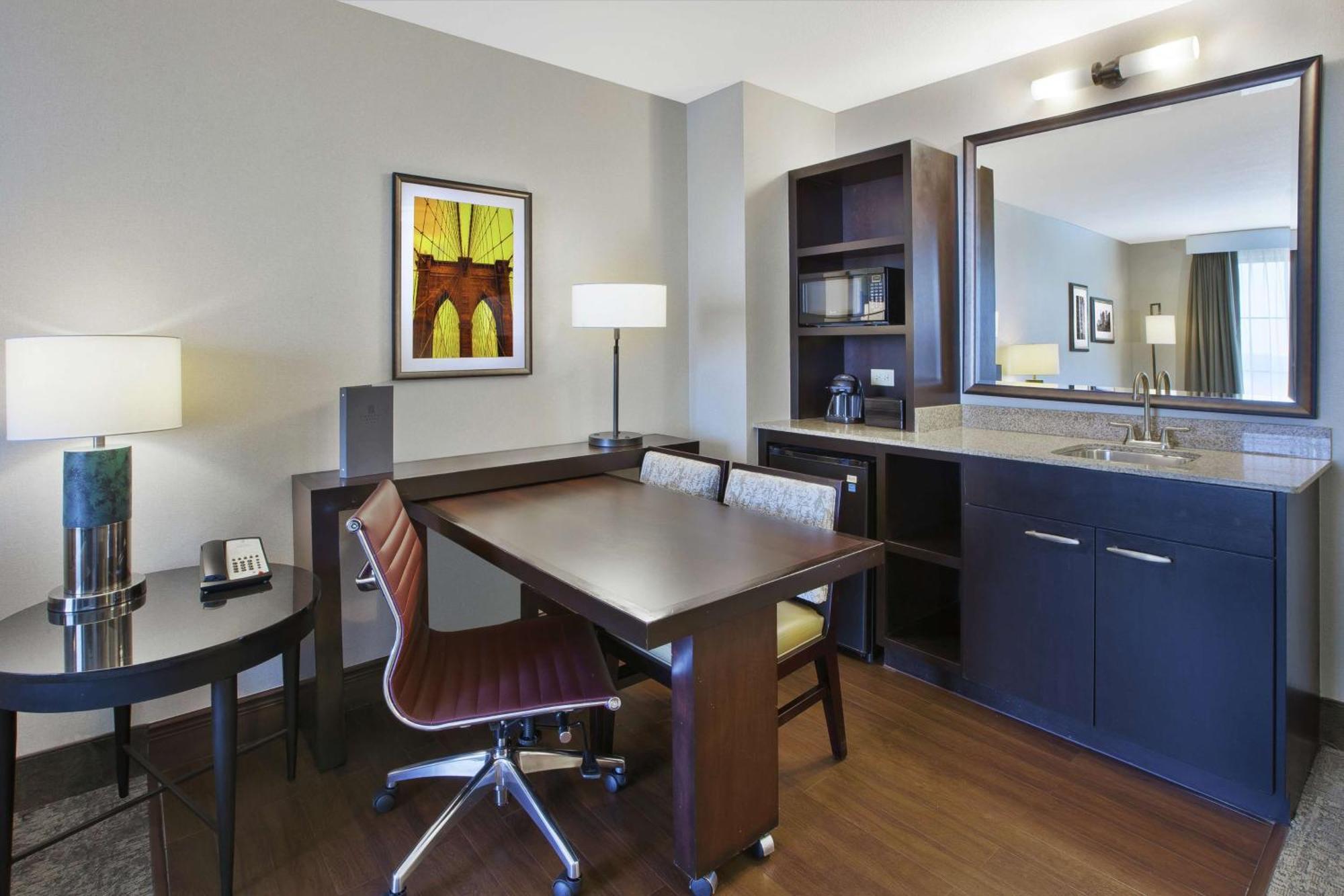 Embassy Suites Columbus - Airport Экстерьер фото