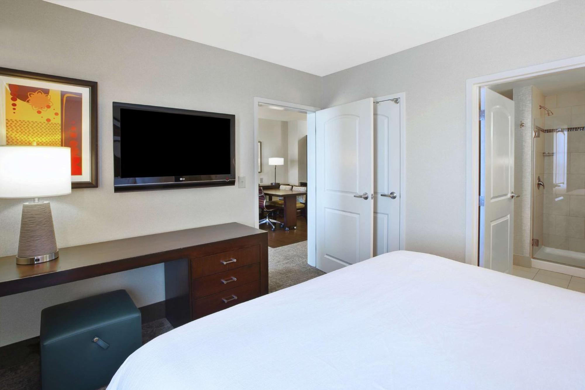 Embassy Suites Columbus - Airport Экстерьер фото