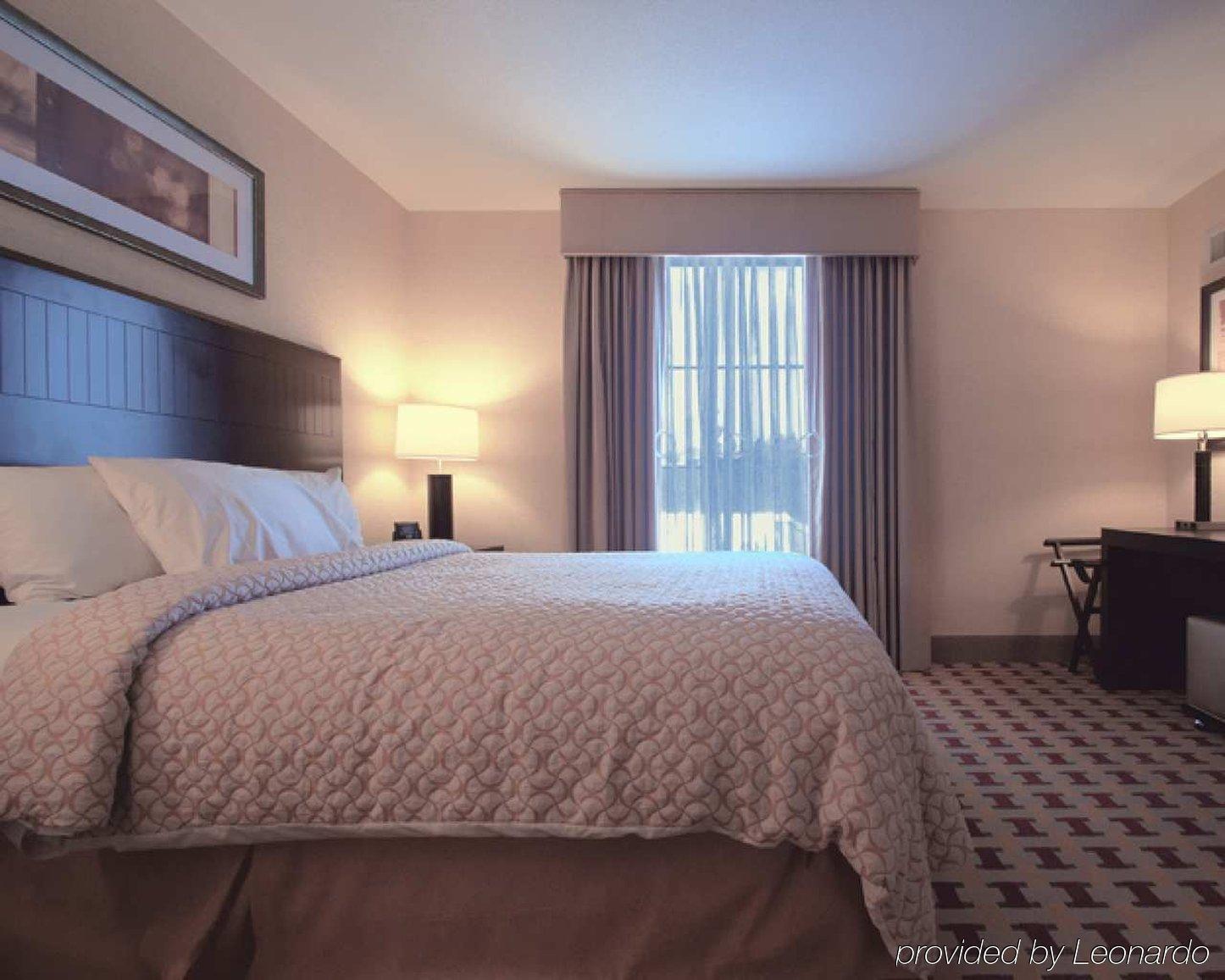 Embassy Suites Columbus - Airport Номер фото